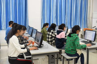 人文与管理学院2017-2018学年团学干部培训课之五 计算机基础技能培训全面展开